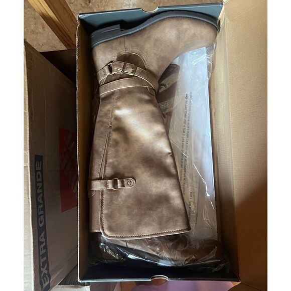 NIB Denver Hayes CARMELLE CHESTNUT Brown Boots 10M - Picture 4 of 5